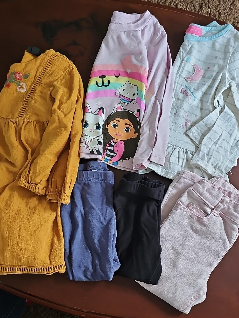 BOGO OFFER🎀 Girls Assorted Bundle- 2T